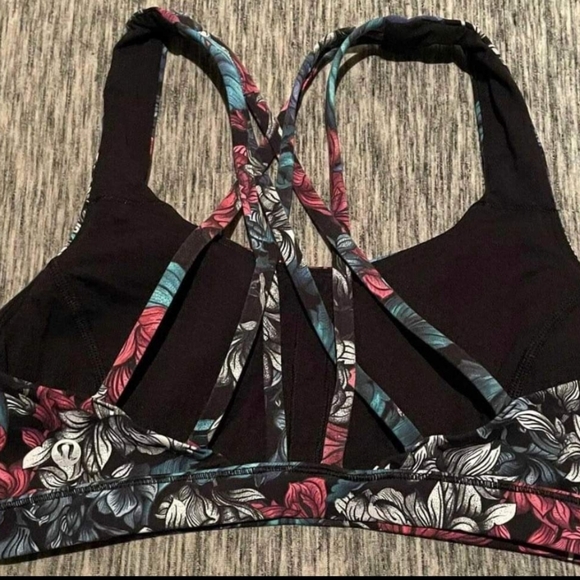 Lululemon Free To Be Serene Bra Nocturnal Floral Multi - Picture 7 of 8